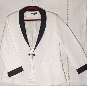 beulah style blazer black & white double button